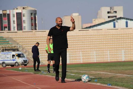 سرمربی جدید نفت آبادان: شیر زخمی باز هم شیر است