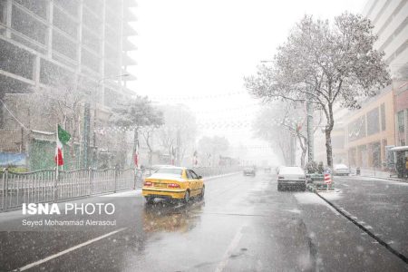 هشدار بارش برف و باران و خطر یخزدگی جاده ها / کاهش محسوس دما از فردا