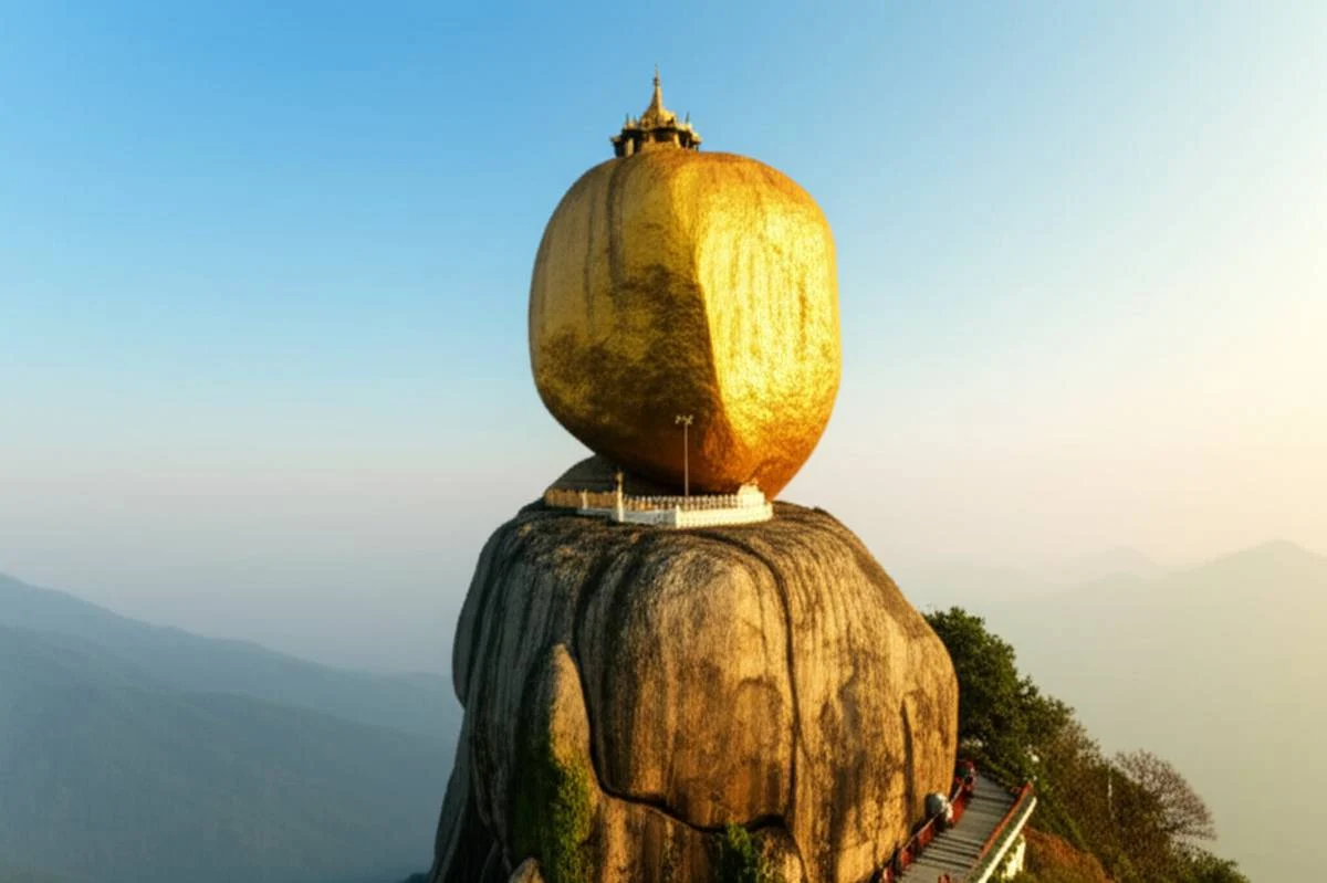 صخره طلایی میانمار (Kyaiktiyo Pagoda): هر آنچه باید بدانید