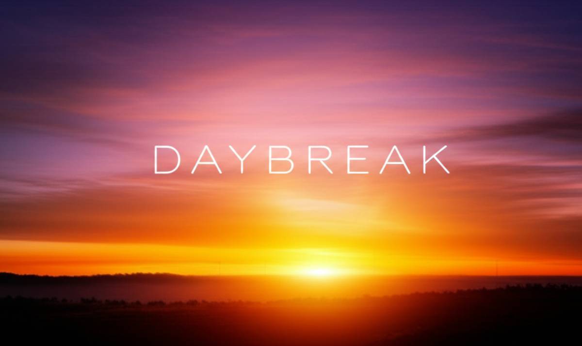 معرفی فیلم سپیده دم (Daybreak) | نقد و بررسی جامع